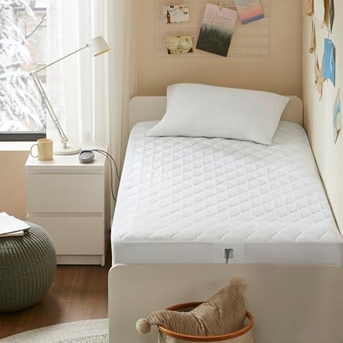 Beautyrest 3M Scotchgard Heated Mattress Pad with 5 Heat Settings 1